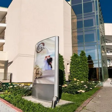 Готель Business Napoca 4*